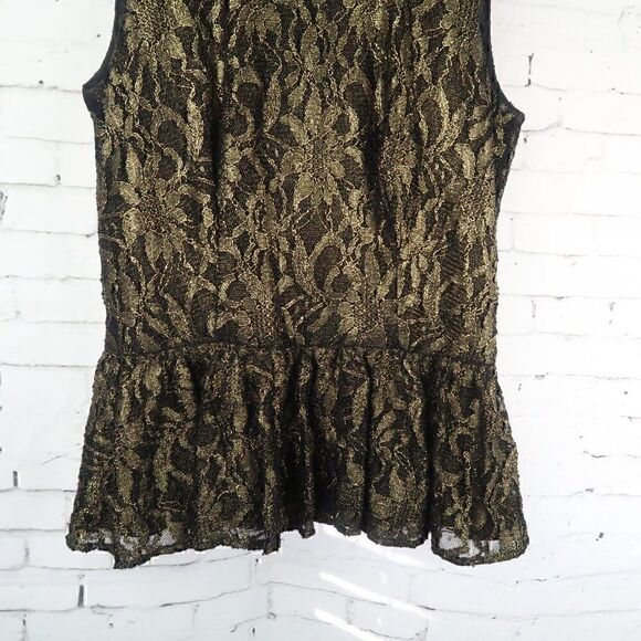VINCE CAMUTO BLACK WITH GOLD LACE OVERLAY SLEEVELESS PEPULM TOP SIZE XS - Picture 5 of 11